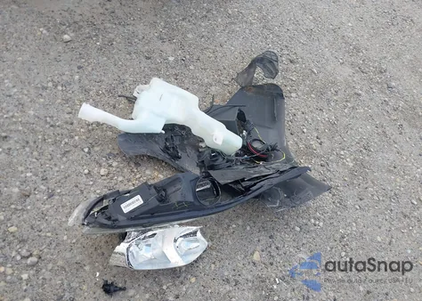 2019 Ford Fiesta Se z USA, uszkodzony, nr VIN 3FADP4EJ5KM101353